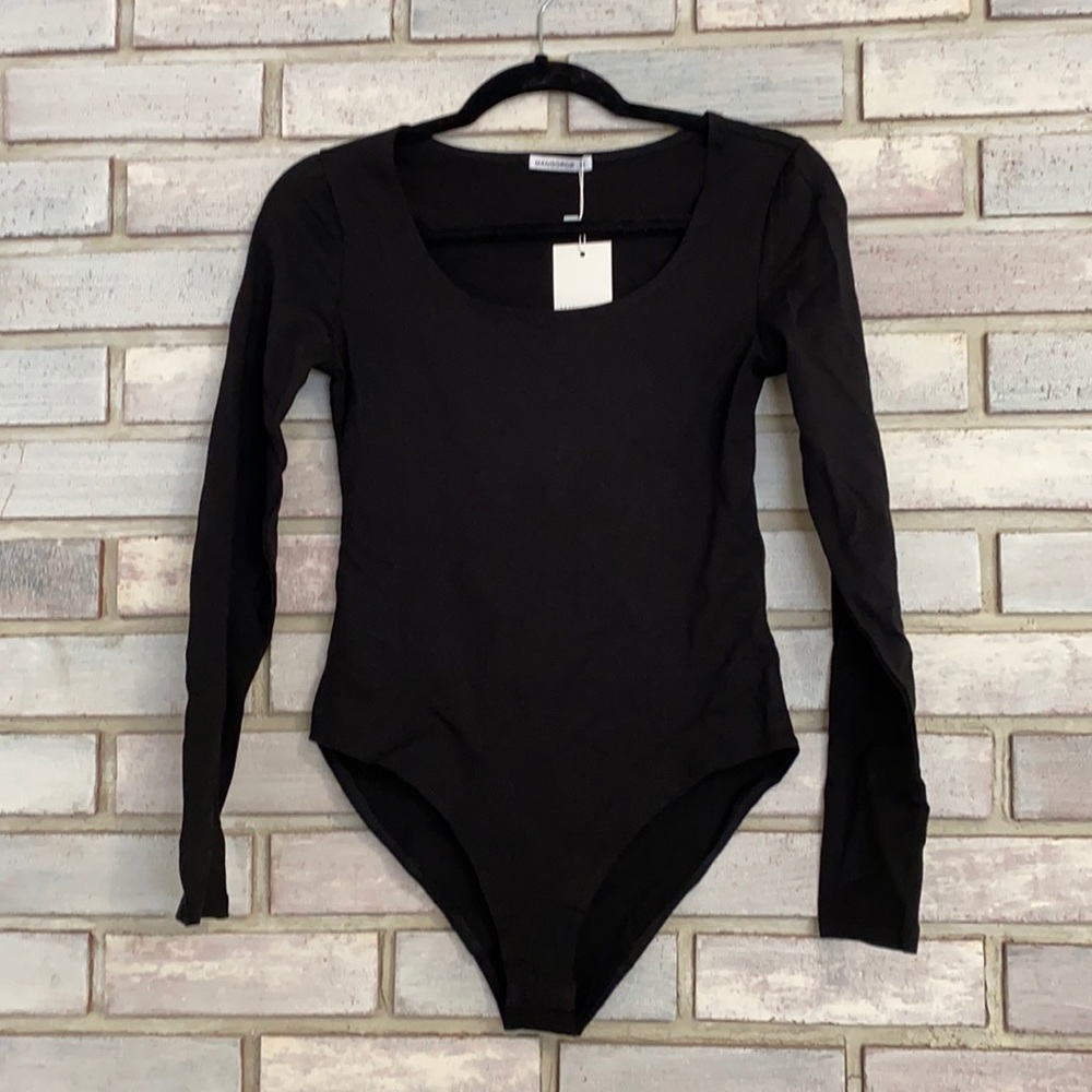 Women’s Long Sleeve Scoop Neck Bodysuit